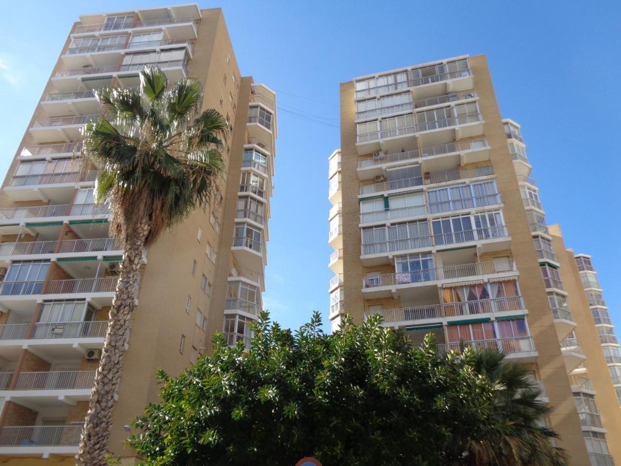 Edificio La Luz Apartment Калпе Екстериор снимка