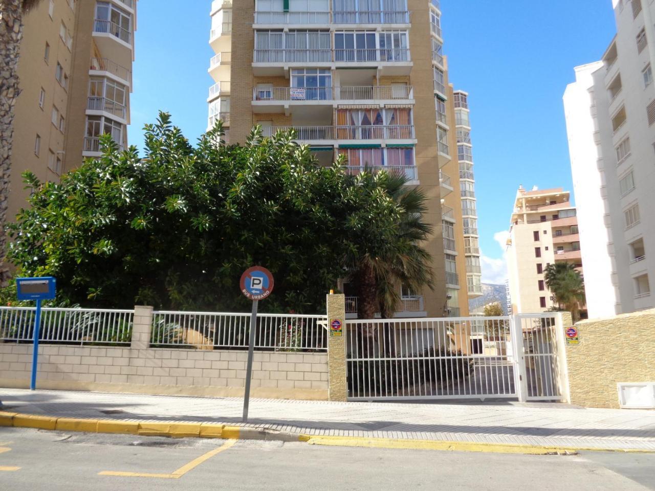 Edificio La Luz Apartment Калпе Екстериор снимка