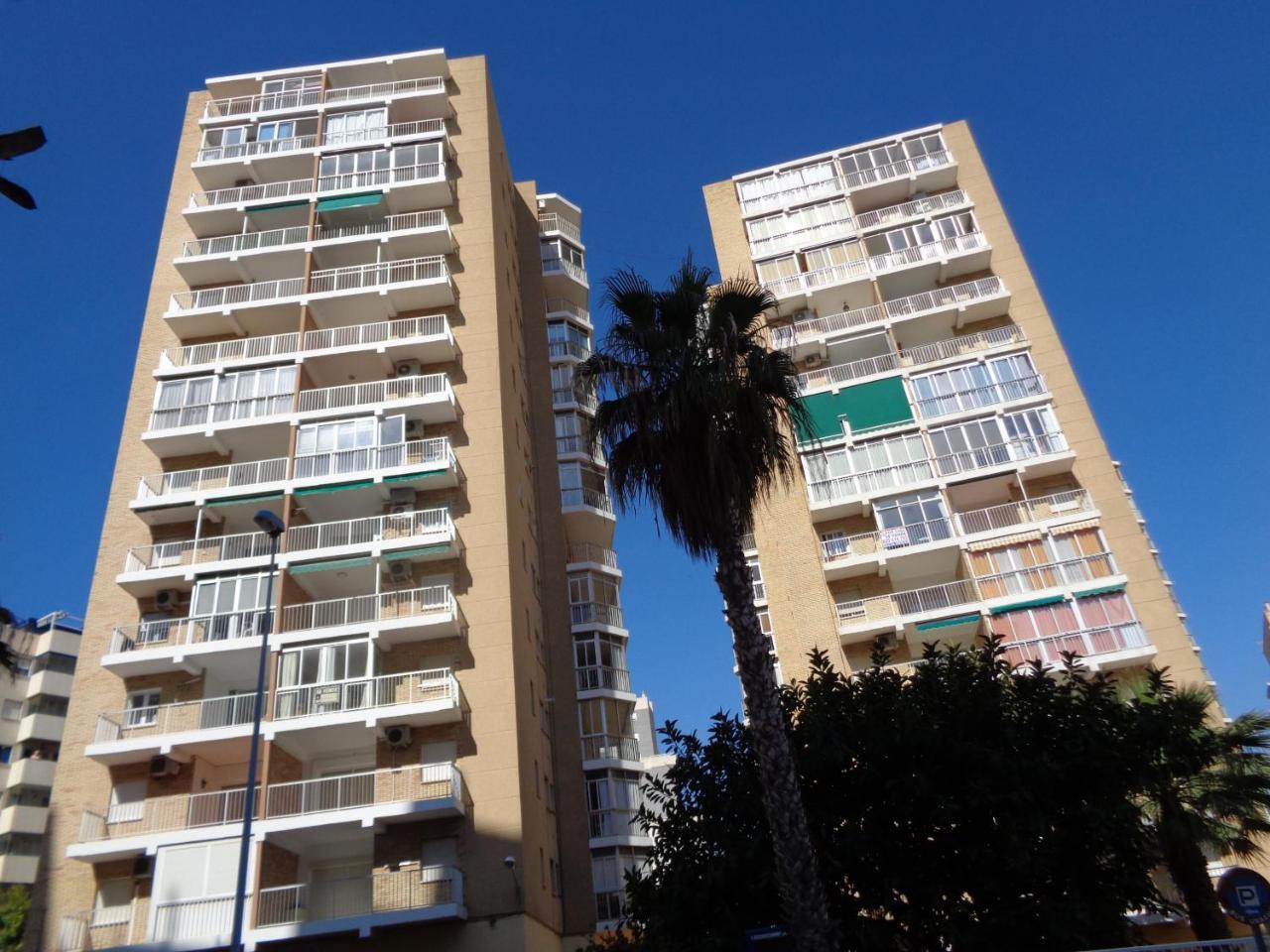 Edificio La Luz Apartment Калпе Екстериор снимка