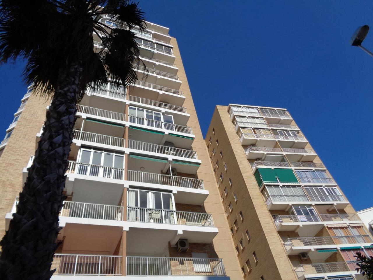 Edificio La Luz Apartment Калпе Екстериор снимка